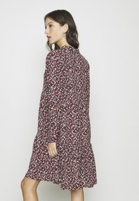 JDY PIPER - Vestido camiseiro - dark navy/rosa ditsy