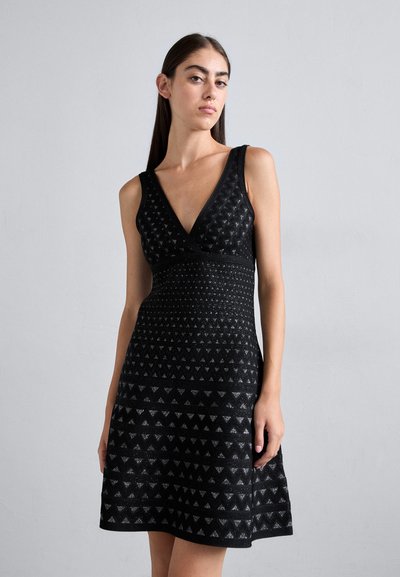 Emporio Armani VESTITO - Pletené šaty - nero