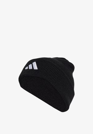 Gorro de punto negro con una textura acanalada y un dobladillo. Presenta tres rayas blancas paralelas en un lado.