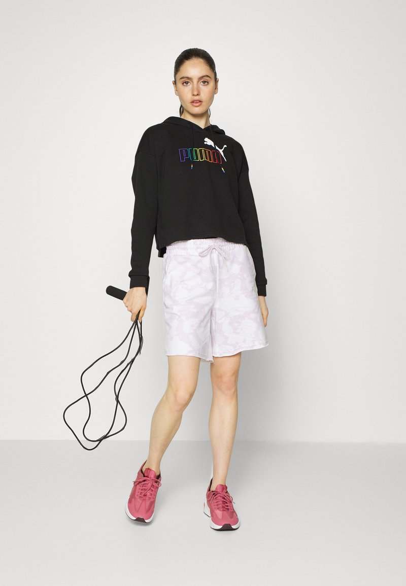 Damen Sportbekleidung | Puma SUMMER GRAPHIC kurze Sporthose lavender fog/flieder - WA68492 Damen Sportbekleidung | Puma SUMMER GRAPHIC kurze Sporthose lavender fog/flieder - WA68492