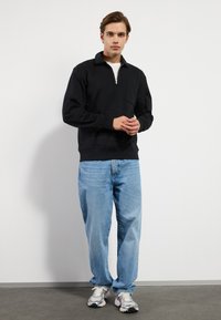 Pier One Sudadera - black