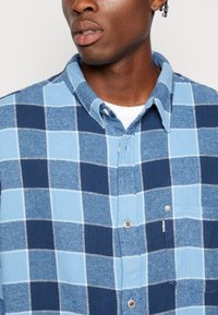 Levi's® SILVERTAB OVERSIZE - Krekls - dark blue
