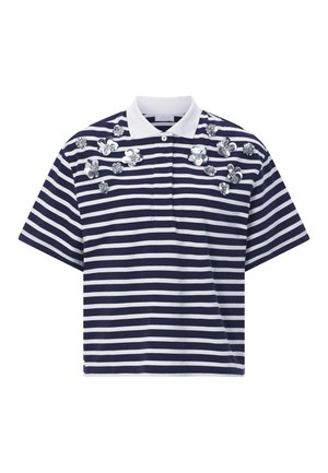 Tumesinise ja valge triibuline lühikeste varrukatega polosärk. Ees on lillemustriga kaunistused. Valmistatud pehmest kangast, kraega.