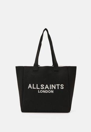 Czarna torba typu tote z długimi uchwytami, z białym napisem "ALLSAINTS LONDON" na przodzie.