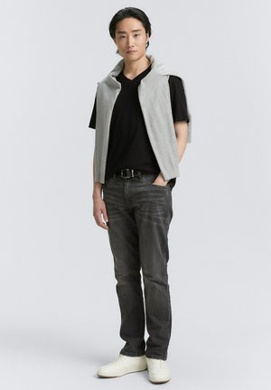 Basic T-shirt - black