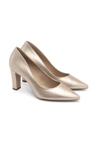 Beżowe skórzane szpilki z szpiczastym noskiem i blokowym obcasem. Gładka tekstura z błyszczącym wykończeniem i prosty, klasyczny design.