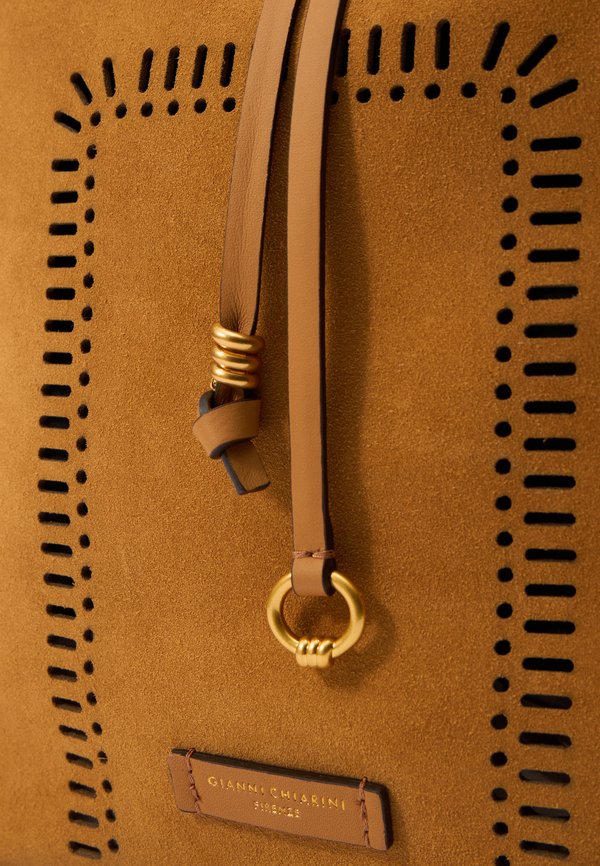 VANESSA - Tote bag - peanut butter2