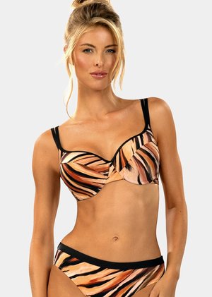 Wielokolorowy zestaw bikini z wzorem fal w odcieniach pomarańczowym i czarnym. Góra posiada wsparcie w postaci fiszbin i regulowane ramiączka. Gładki, elastyczny materiał.