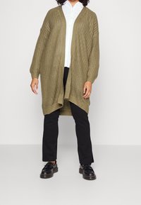 Noisy May Curve Strickjacke - khaki