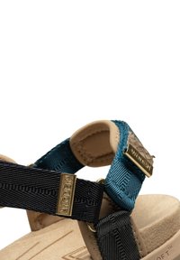 Woden LINE LITE - Vaellussandaalit - dark navy multi