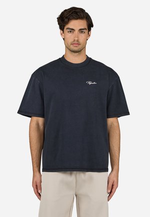 Short-sleeve, navy blue cotton t-shirt with a round neckline and front chest logo. Features a relaxed fit and plain design without patterns.
