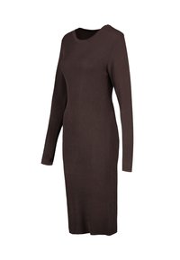 Braunes, geripptes Strickkleid mit langen Ärmeln, rundem Ausschnitt und Seitenschlitzen. Der Stoff ist weich und elastisch, was eine figurbetonte Silhouette ermöglicht.