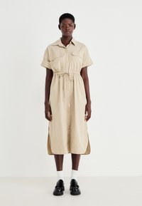 GAP CUTOUT MIDI SHIRTDRESS - Marškininė suknelė - khaki