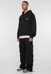 MJ Gonzales FROSTED WINGS - Majica s kapuljačom - black