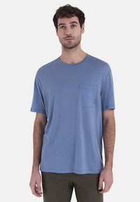 icebreaker POCKE TE - T-Shirt sport - LIGHT BLUE