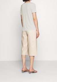 Esprit Collection T-shirt basic - off-white