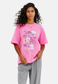 LOBSTER LOVE - Triko s potiskem - pink