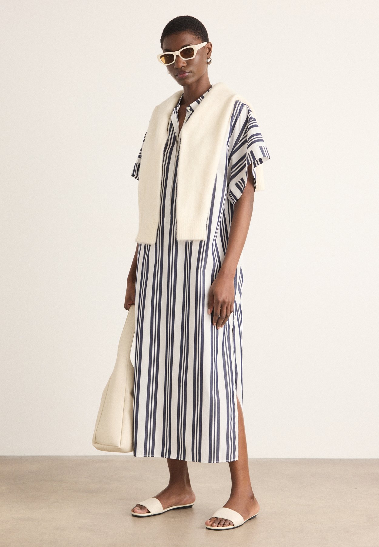 STRIPED CAFTAN DRESS