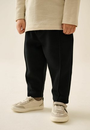 Next, REGULAR FIT - PLAIN SMART JOGGERS - Pantaloni sportivi - black