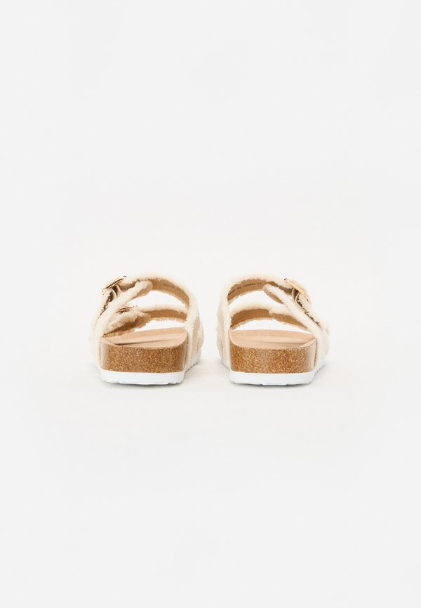 Slippers - beige3
