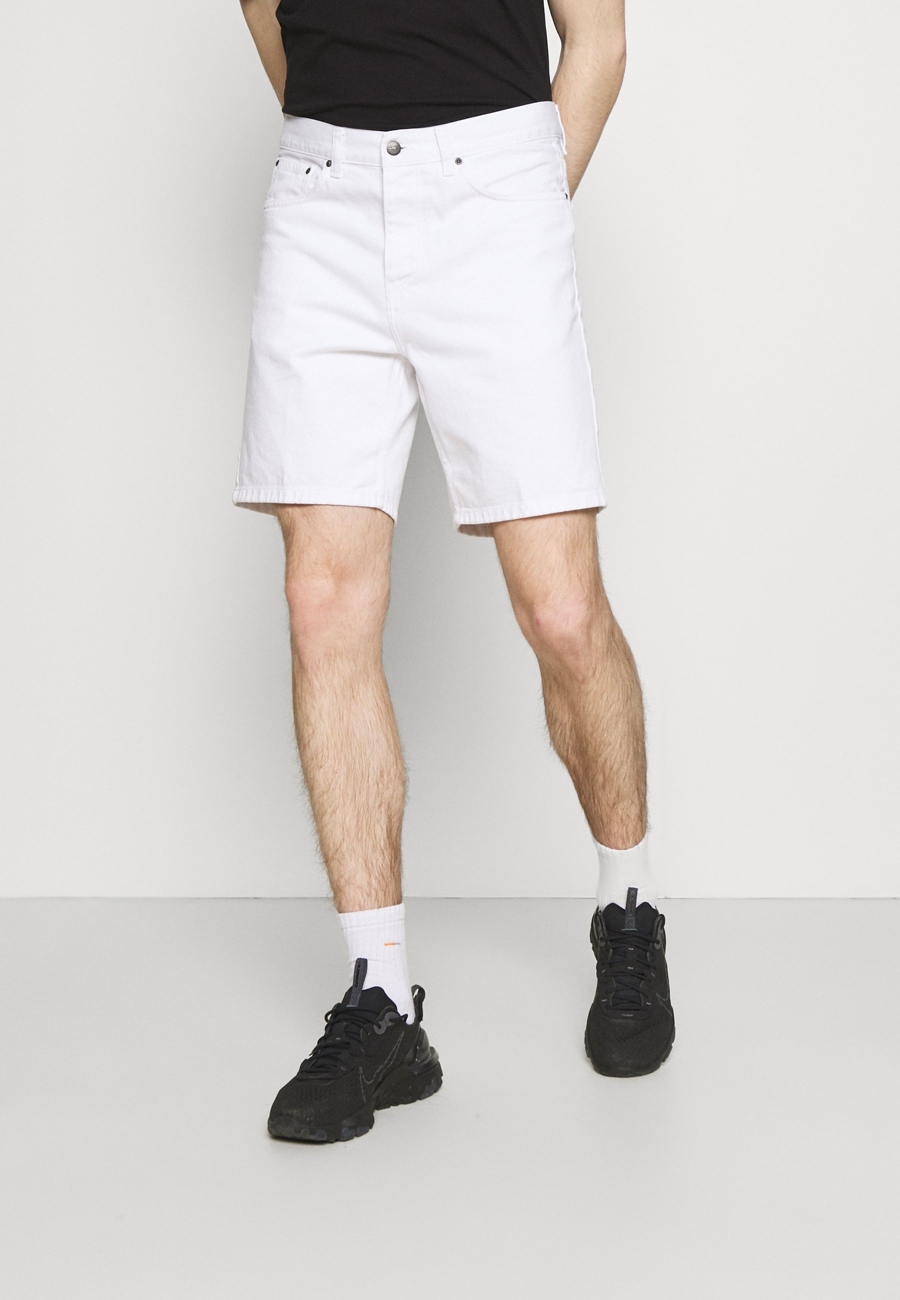 Bermuda Carhartt Wip Newel NEGRO