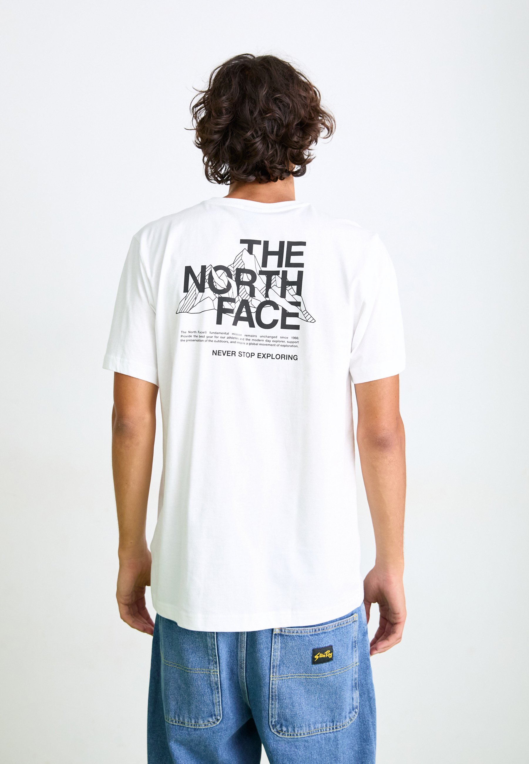 【THE NORTH FACE】新作 Mountain Sketch Tシャツ/FW 英国発 The North Face - T-shirt z nadrukiem/biały - Zalando.pl