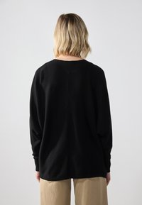 Anna Field Kardigan - black