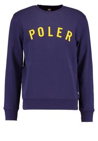 Sweatshirt bleu marine en coton, avec un texte jaune vif "POLER" en travers du devant. Poignets et ourlet côtelés, col rond.