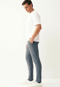 Next Chino kalhoty - blue