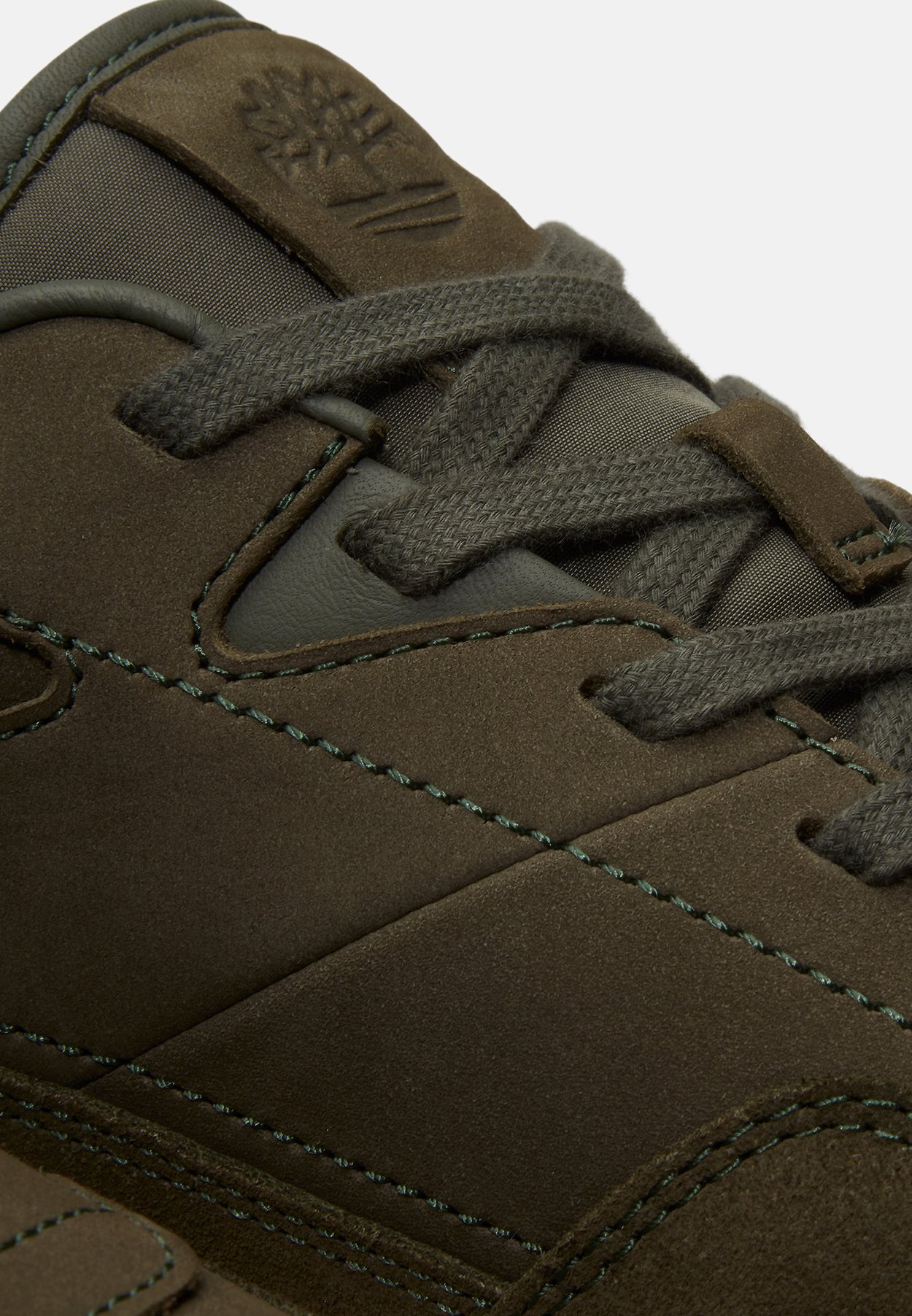 LOW LACE-UP