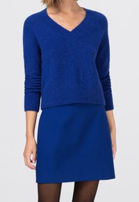 HALLHUBER Stickad tröja - dark blue