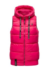 Roze puffer prsla s visokim ovratnikom, prednjim zatvaračem i crnim detaljima s uzicom. Ima kviltani dizajn i logo na prsima.