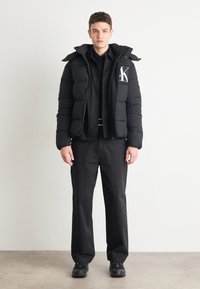Calvin Klein Jeans ESSENTIALS JACKET - Talvejope - black