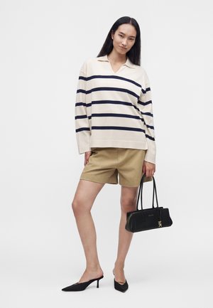 MICHAEL Michael Kors, LAILA SHOULDER TOTE - Kabelka - black