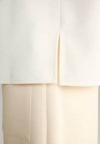 JOOP! Bluse - creme