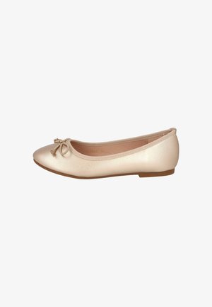 Bailarina de satén beige con punta redonda, pequeño lazo en la parte delantera, tacón bajo y suela lisa.