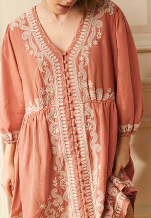 Laura Ashley, Freizeitkleid - peach pink