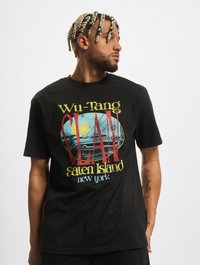 Sort bomulds t-shirt med farverigt grafisk tryk med teksten "Wu-Tang Clan," "Saten Island," og "New York" i rød, gul og blå.