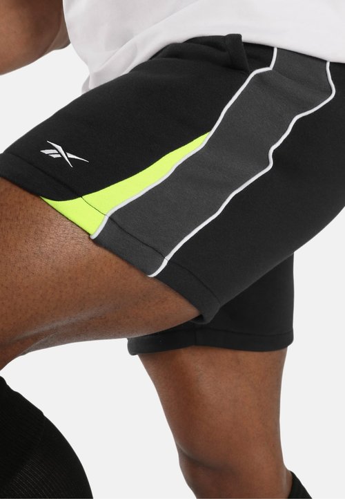 Reebok SIDEWINDER FOOTBALL SWEAT 7" SHORTS-BLACK - Sports shorts - black grey digital lime — foto 3