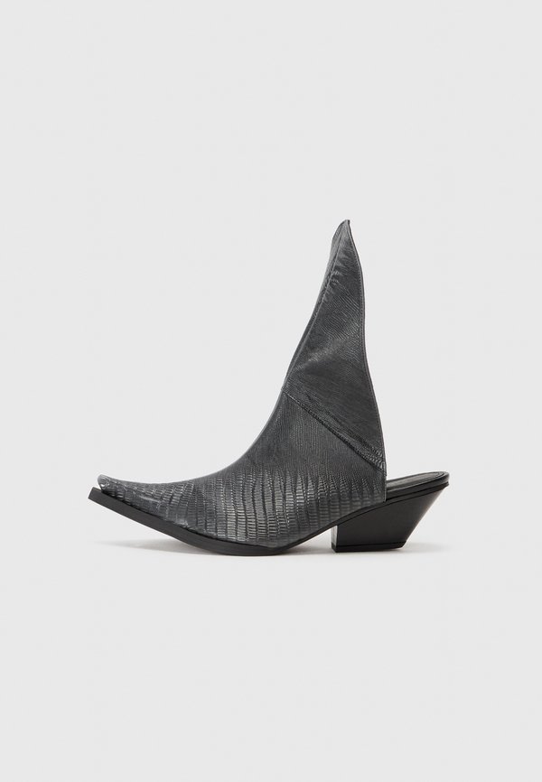 NAIMA UNISEX - Heeled mules