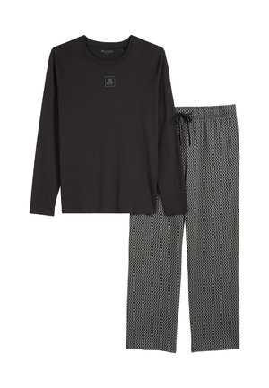 Zwart langslievend shirt met "M O P" logo op de borst en grijze broek met trekkoord met een klein ruitjespatroon, plat gelegd.
