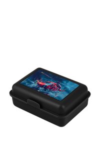Scatola pranzo nera con forma rettangolare arrotondata, decorata con un design di un elicottero colorato su uno sfondo blu. La superficie ha una texture opaca.