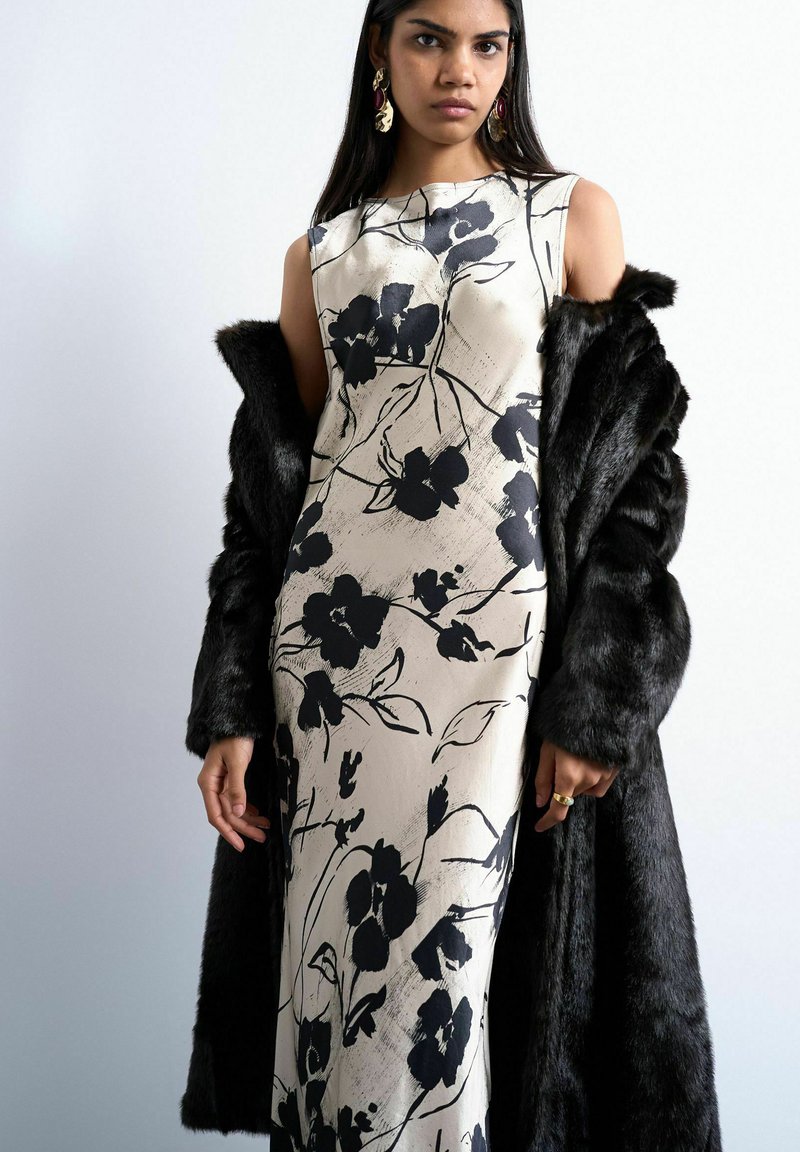 charcoal grey jumper dress Wool Midi Pinafore Dress: Vintage Style Pleated Jumper, Sleeveless Dress, Custom, Xiaolizi 6498 Size:XS - 30/31