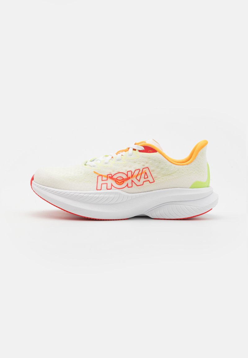 HOKA MACH 6 - Silniční běžecké boty - white/lettuce