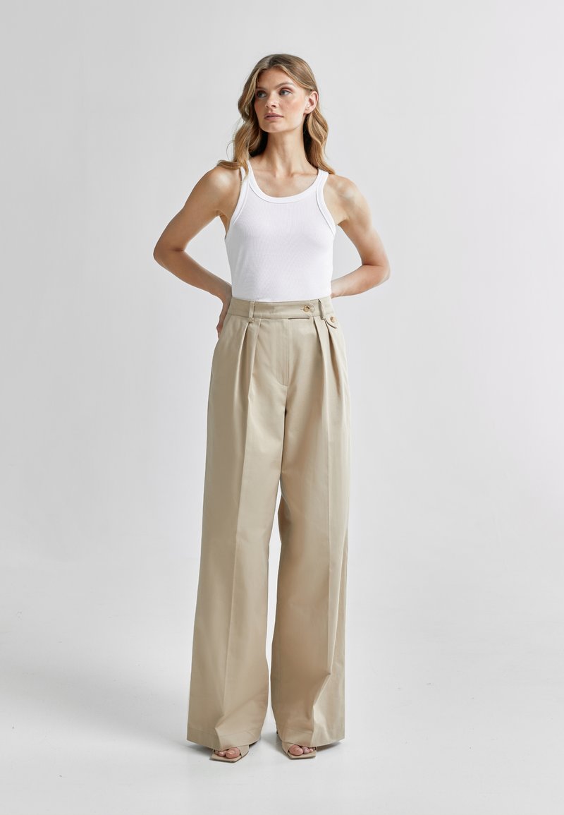 ANDIATA GYTTA - Broek - sand