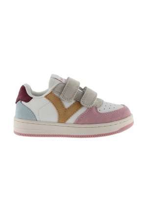 BASKETS   - Zapatillas - petalo