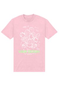 Růžové bavlněné tričko s bílým náčrtem slunečnic a zeleným textem "VAN GOGH"; má kulatý výstřih a krátké rukávy.
