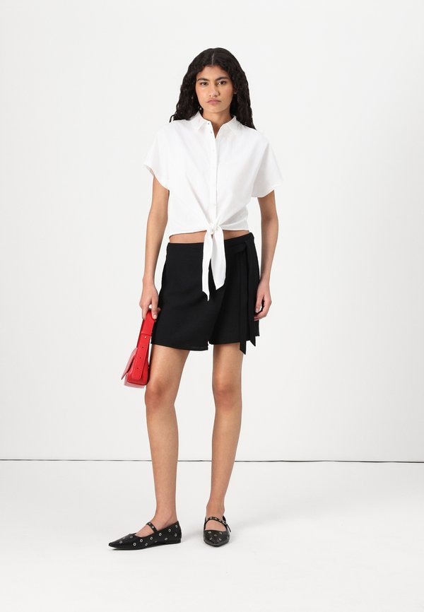 VMFANNI SHORT TIE SHIRT - Button-down blouse4