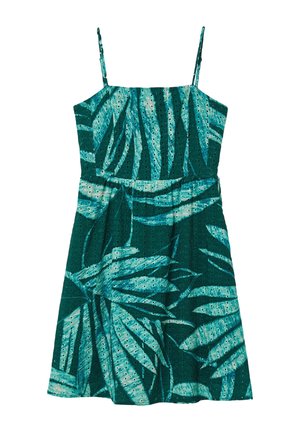 Robe verte à fines bretelles, présentant un motif de feuilles dans des nuances de vert. Tissu texturé avec des détails en œillets. Design de jupe évasée.