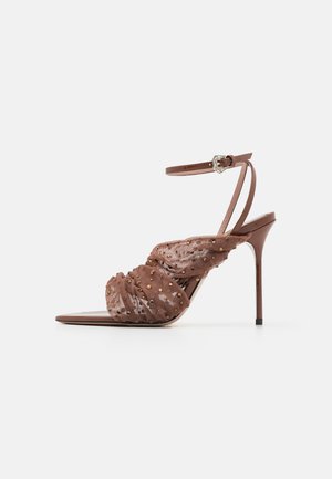 KEIRA - Sandales - brown